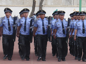 L010